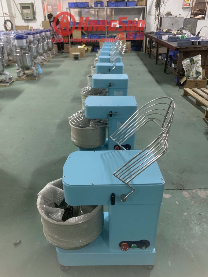 4KG Small Spiral Mixer Table Top Dough Mixer 10 Liter Stepless Speed